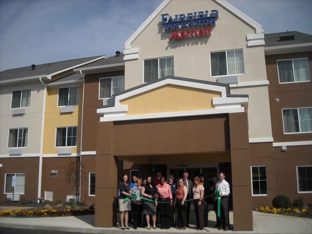 Fairfield Inn & Suites By Marriott Memphis East Galleria Exterior photo